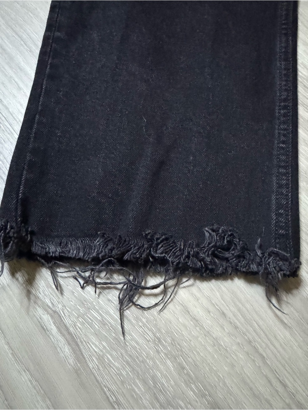 EVERLANE | The Way High Jean in Black | Raw Hem | Straight Leg | Size 27 Regular - Picture 5 of 9